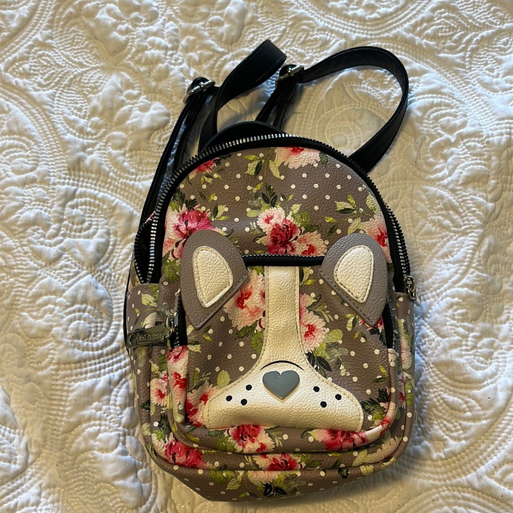 Betsey Johnson dog&floral backpack / purse